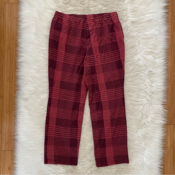 Land’s End Red Burgundy Plaid Sport Knit High Rise
Elastic Waist Pull On Pants - Picture 8 of 11